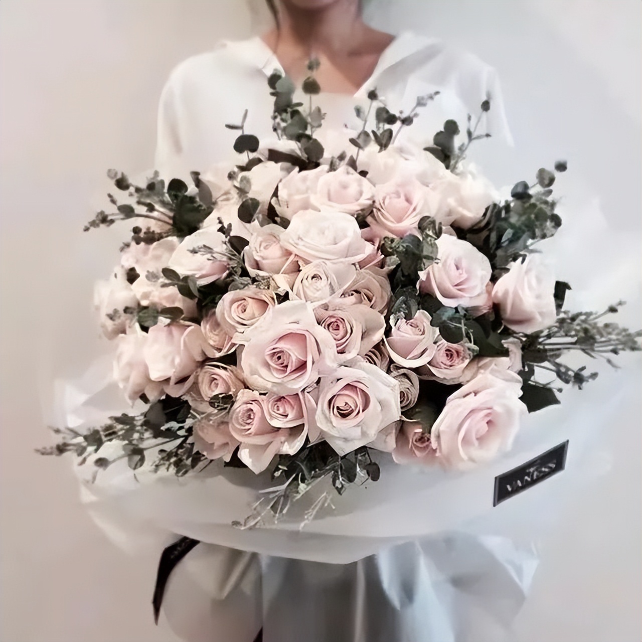 七夕将至花语怎么说,七夕送女生什么花给喜欢的女生