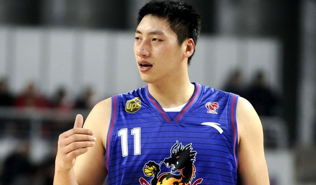 姚明cba各项数据纪录,cba总决赛姚明51分21篮板