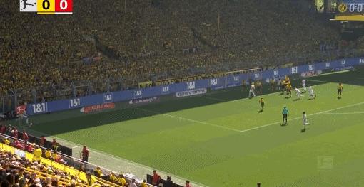 德甲多特2-1击败不莱梅,拜仁4-0胜多特罗伊斯射门