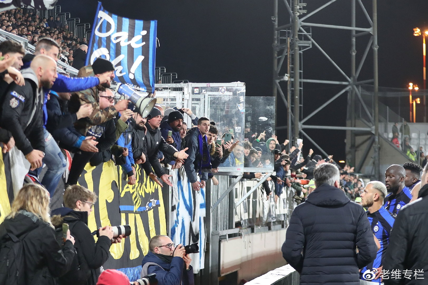 斯佩齐亚国米集锦,斯佩齐亚vs国际米兰角球