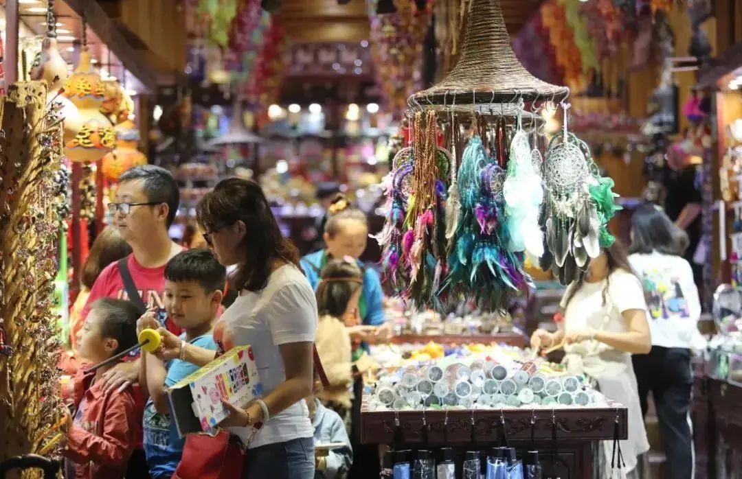 云南旅游购物团强制购物,云南低价旅游团强制消费吗