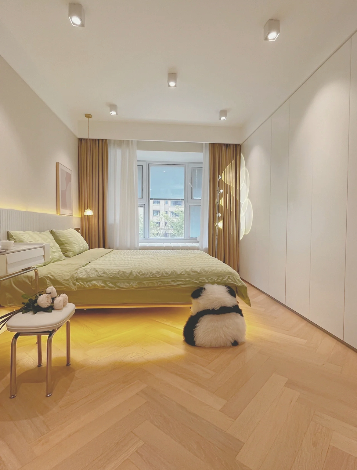 90后女孩花30万装修新房,90后女孩改造房子15天