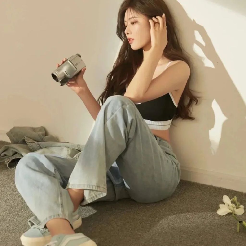 2018发色显肤色白又低调的发色,浅发色和深发色哪个更低调