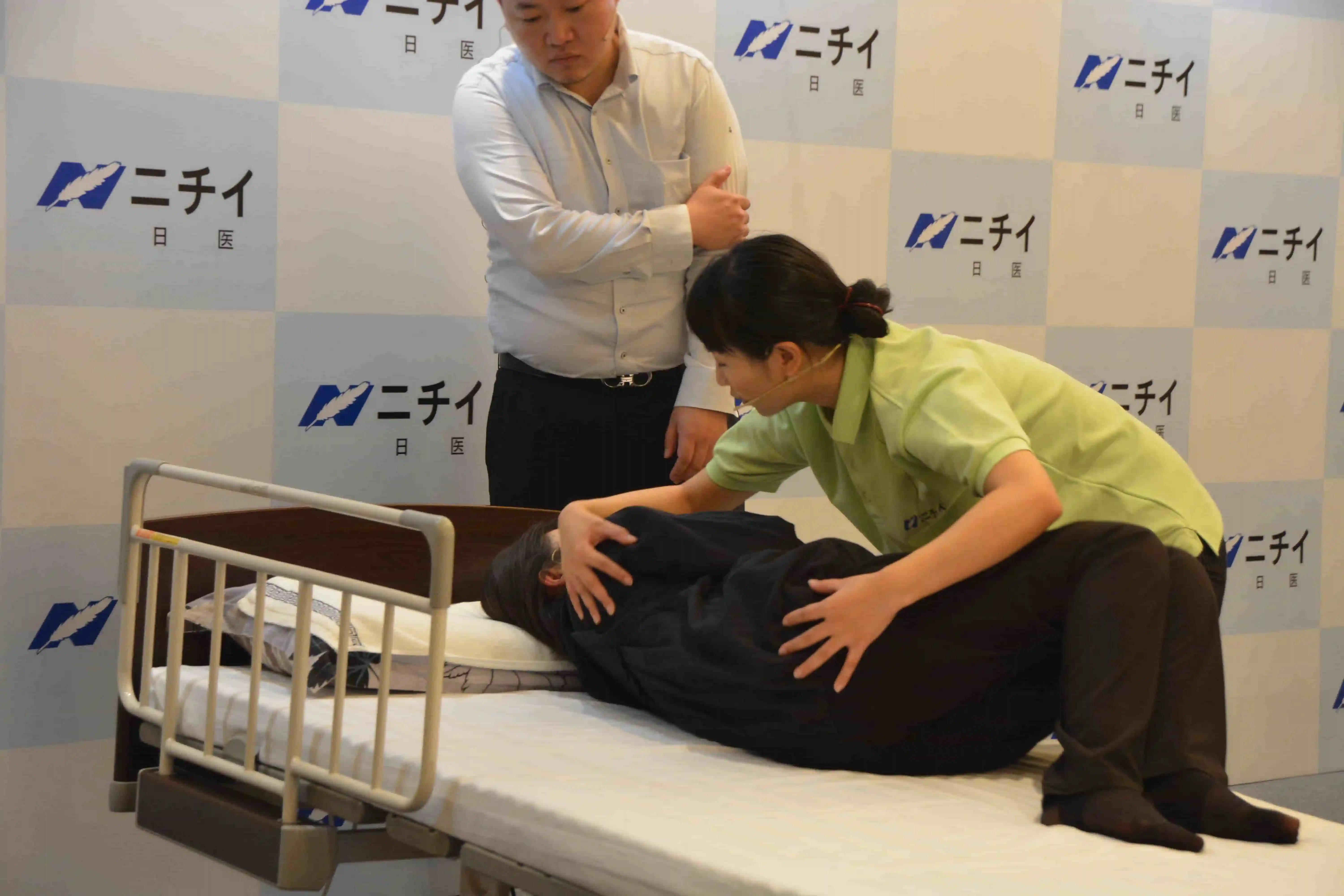 5天8小时的工作月薪3000,五天八小时月入过万的工作