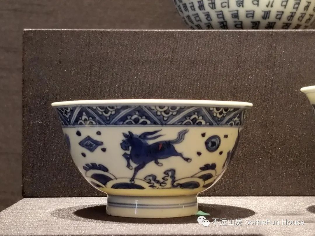 万历晚期青花瓷器特点,万历朝有没有无款官窑瓷器