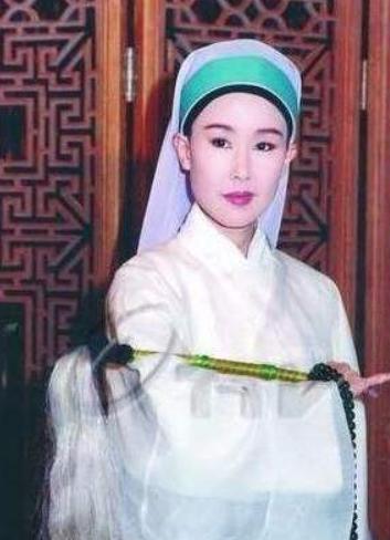 曾为爱隐退七年无奈被抛弃,曾为爱隐退7年完整版