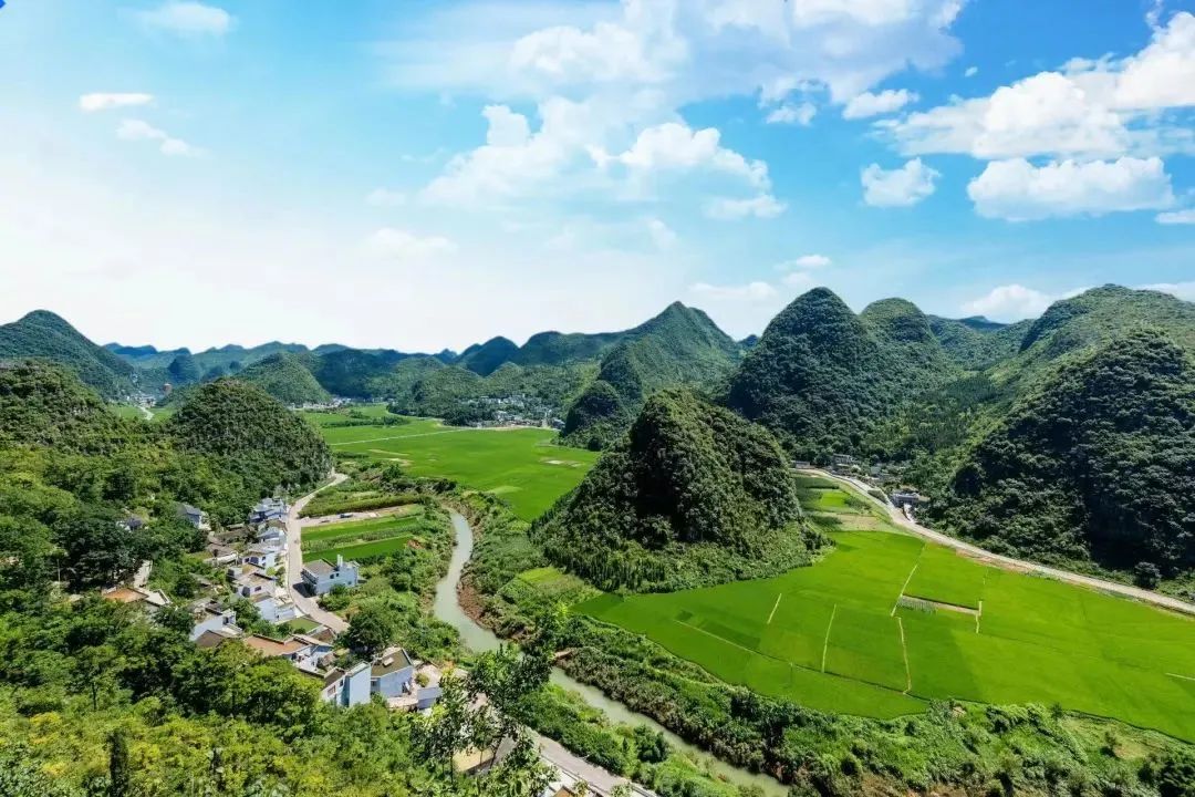 茅台机场开通往返兴义铜仁航线,遵义茅台机场最近有什么变化