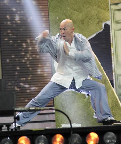 张耀扬“毁灭”史：从“文艺男神”到沦为阶下囚，他经历了什么?