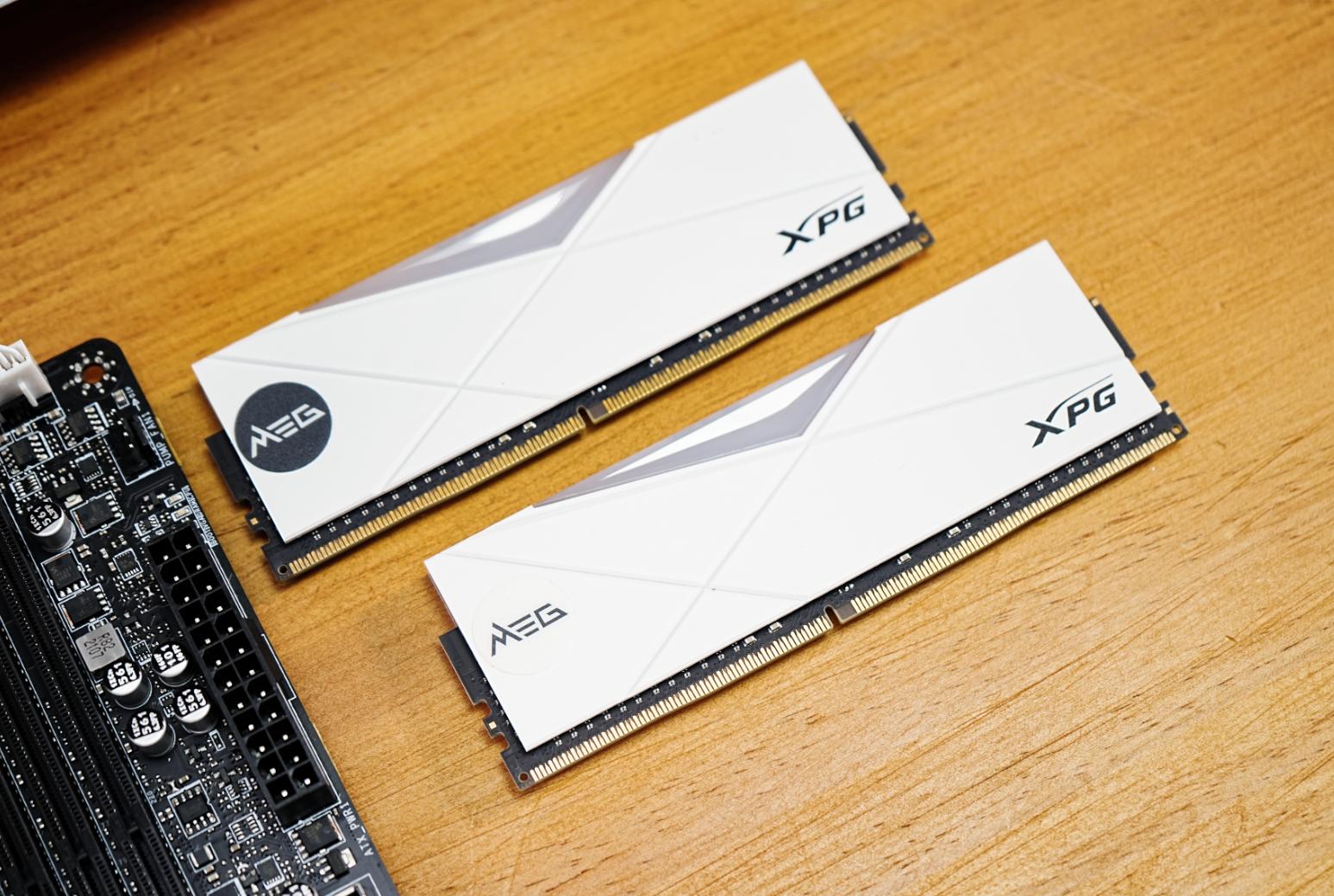 闀垮煄绾櫧鏈虹,闀垮煄鐧借壊鏈虹