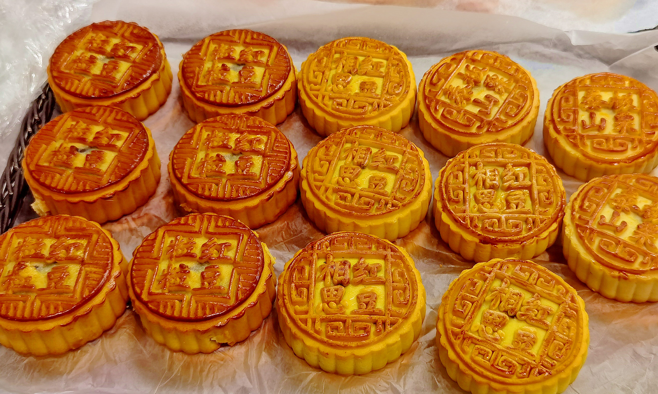 中秋节什么月饼不能买,中秋月饼购买时注意细节