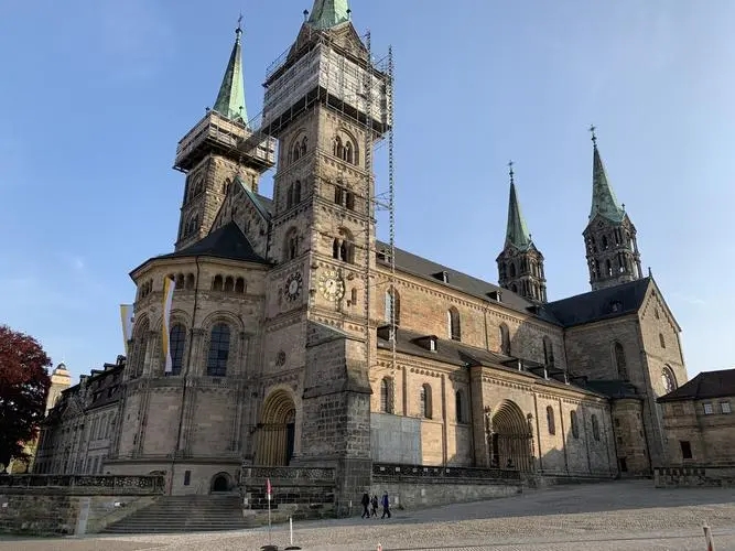 哥特式古建筑艺术之美,哥特式文化的特点