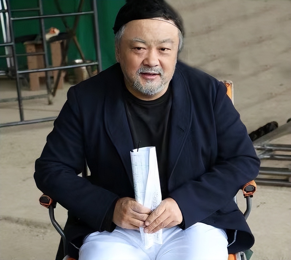 《炊事班的故事》20年演员大变样，主角逐渐沉寂配角一个比一个红