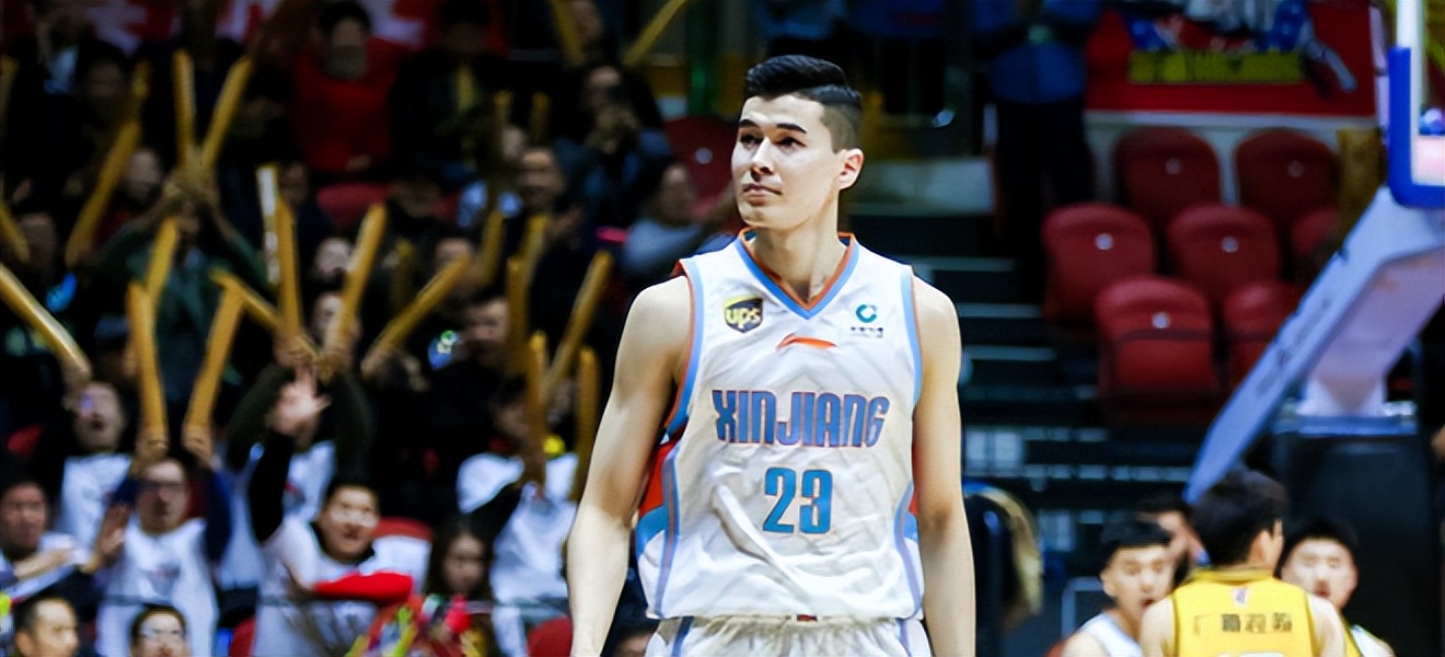 字母哥中国行指导男篮u16球员,中国篮球新疆队的阿不都沙拉木