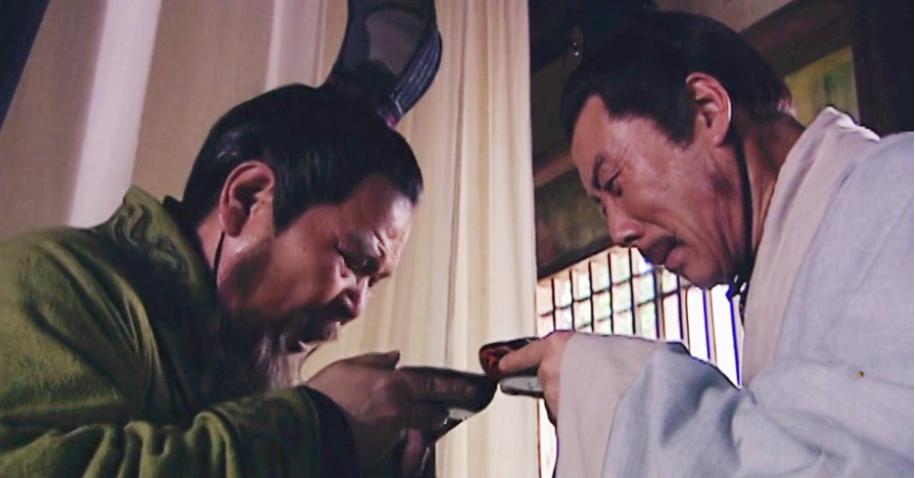 自以为是帝王师，却被学生当成弃子杀全家