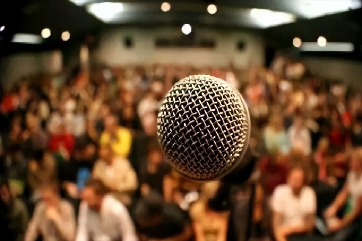 竞选读书协会干部演讲稿,竞选文体委员演讲稿