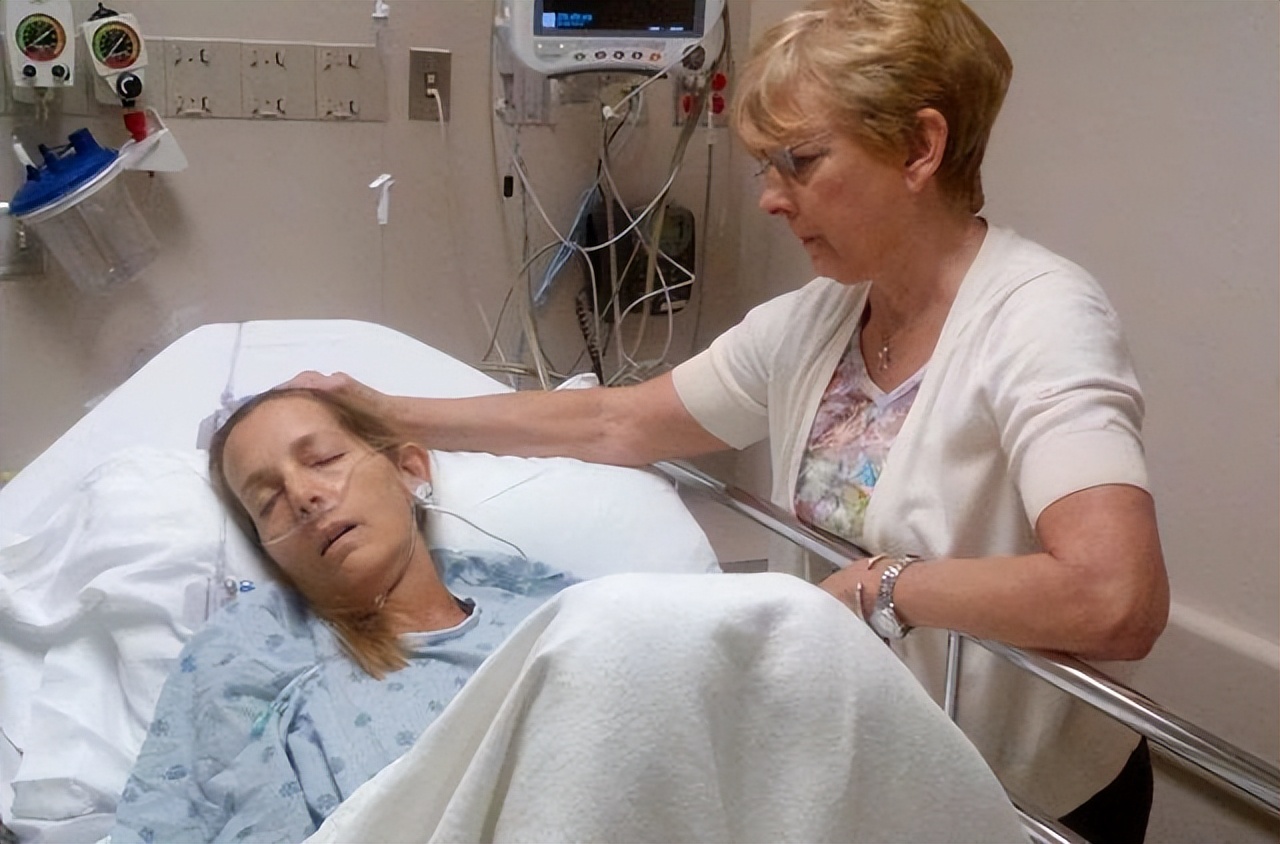 科学家发现癌症不可治愈的原因,医生得了癌症真的不治疗么