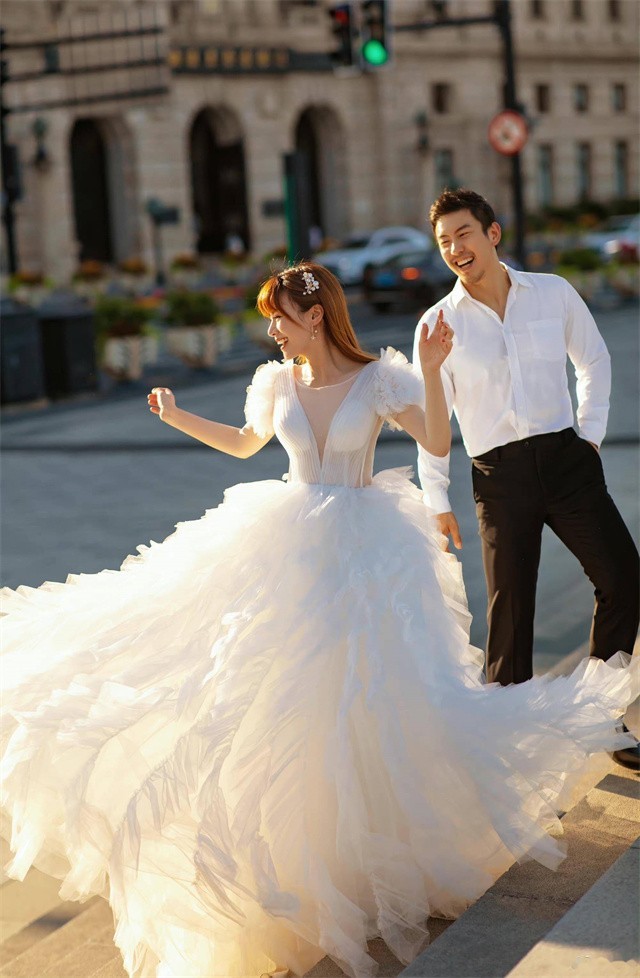 东方卫视万蒂妮,东方卫视主持人万蒂妮