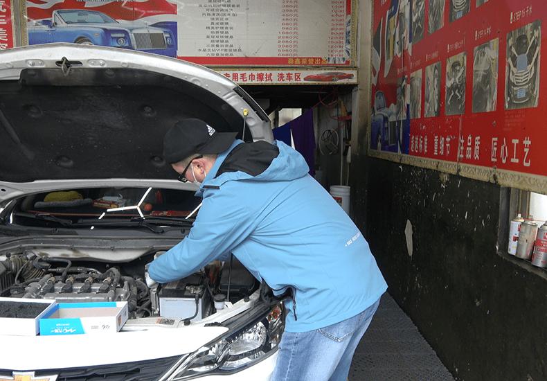 雪佛兰科沃兹大灯怎么更换,雪佛兰科沃兹大灯led更换视频