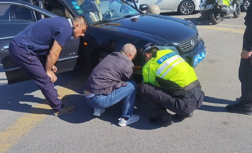 先锋警察宣传片,盘锦市交警支队铁骑