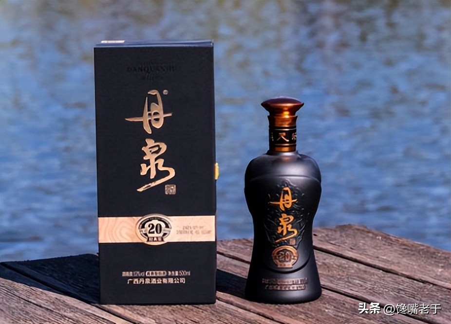 10年的飞天茅台与精品茅台对比,各大时期的茅台