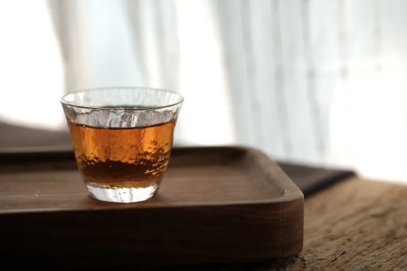 掌握这几点轻松泡出好喝的茶,教你选对水泡好茶