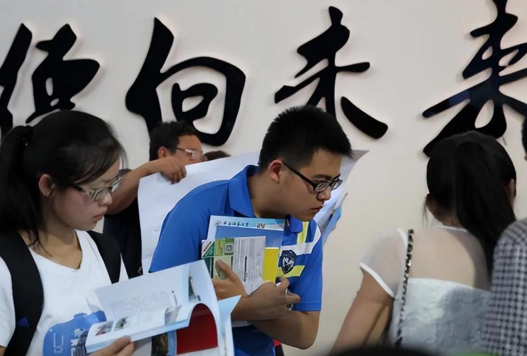 上大三才幡然醒悟，为啥家长让学生选择省内的大学，真的有好处