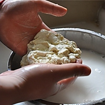 西安品诺凉皮视频,西安美食凉皮简介