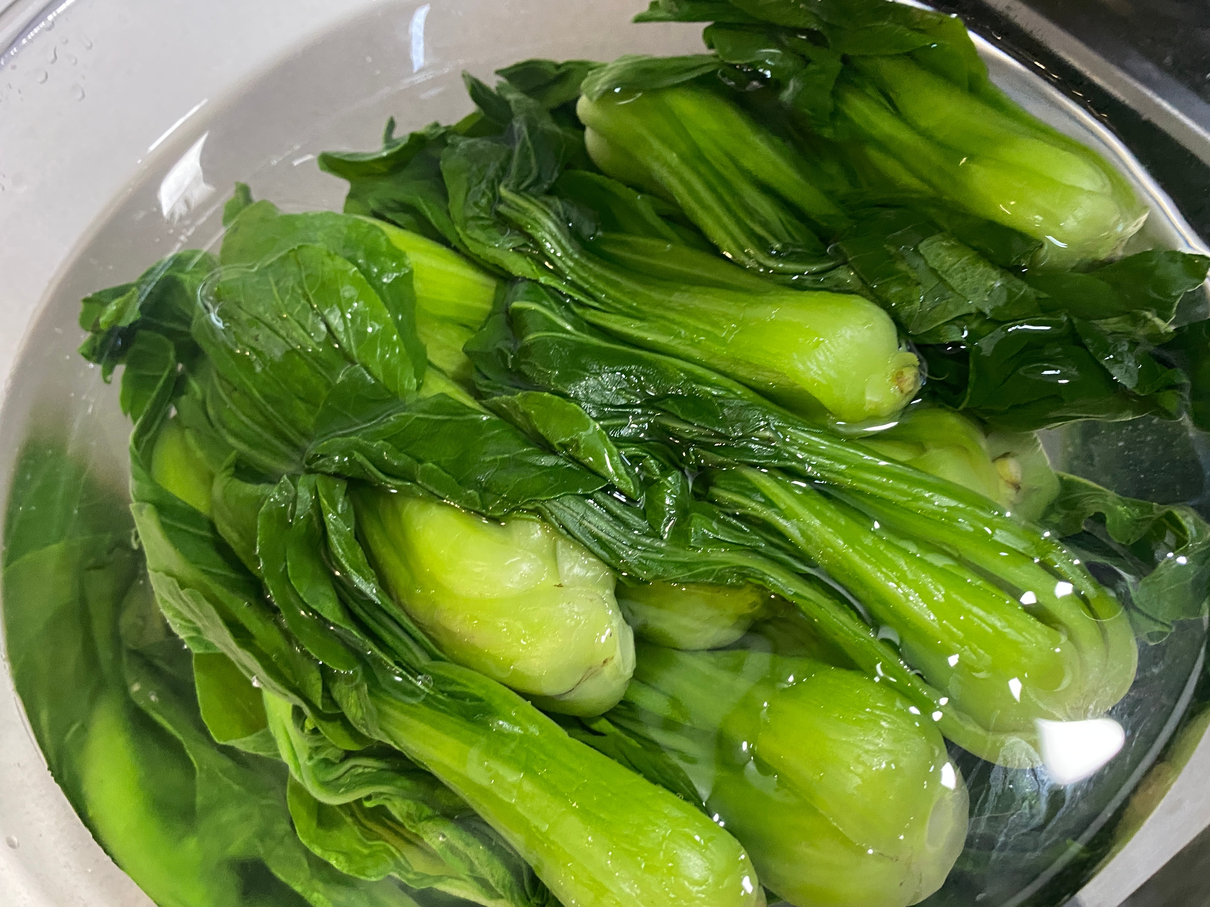 想吃酸菜自己做,想吃酸菜必须自己动手