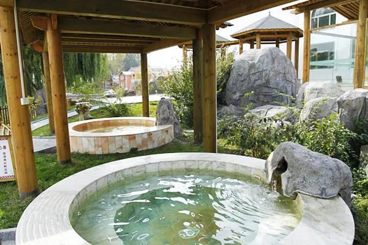 哪里城市过春节最有年味,记忆中的年味儿和过年新模式