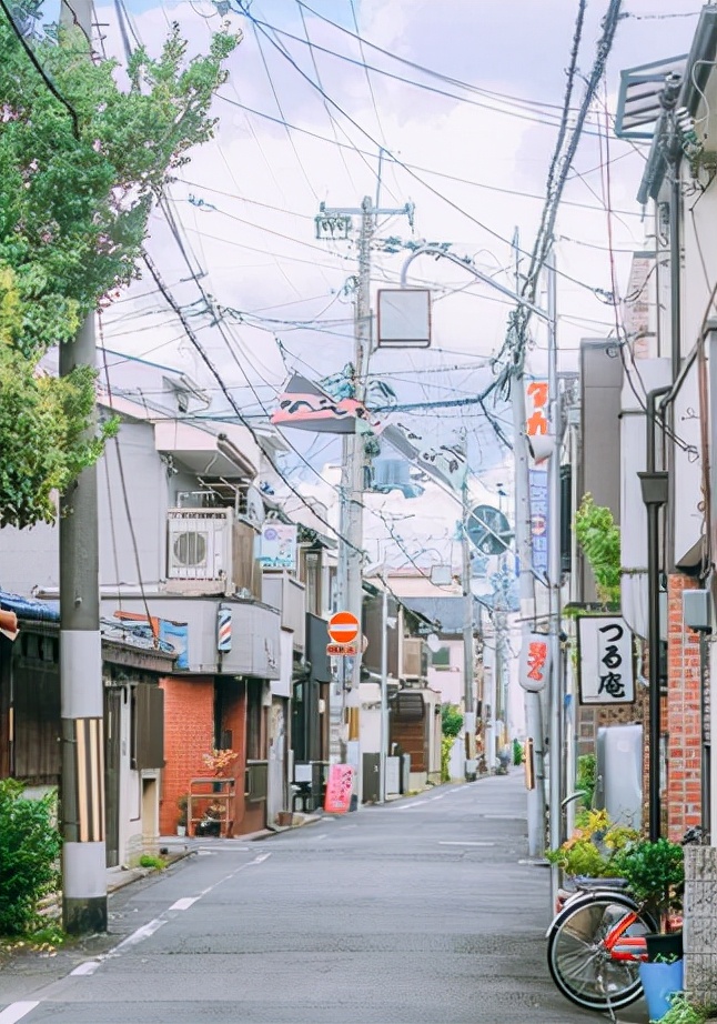 做自媒体剪辑视频软件,自媒体拍摄剪辑新手教程