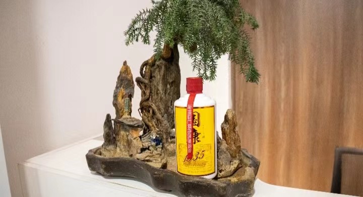 选茅台时，若瓶身无“这几个字”，9成是假货，别买，看完涨知识