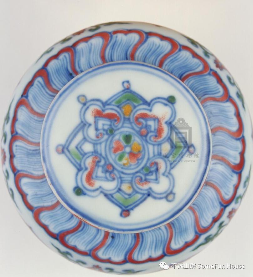 成化年间瓷器怎么样,明代成化弘治时期瓷器图