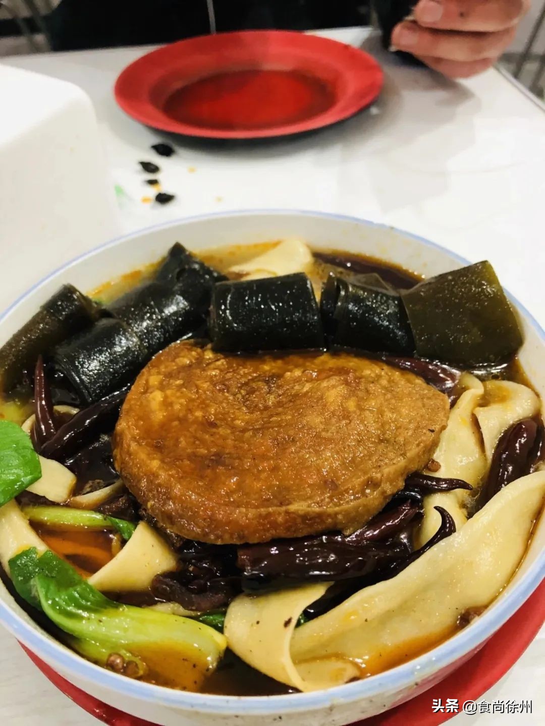 《徐州吃面地图》:32家面馆!狂吃一个月不重样