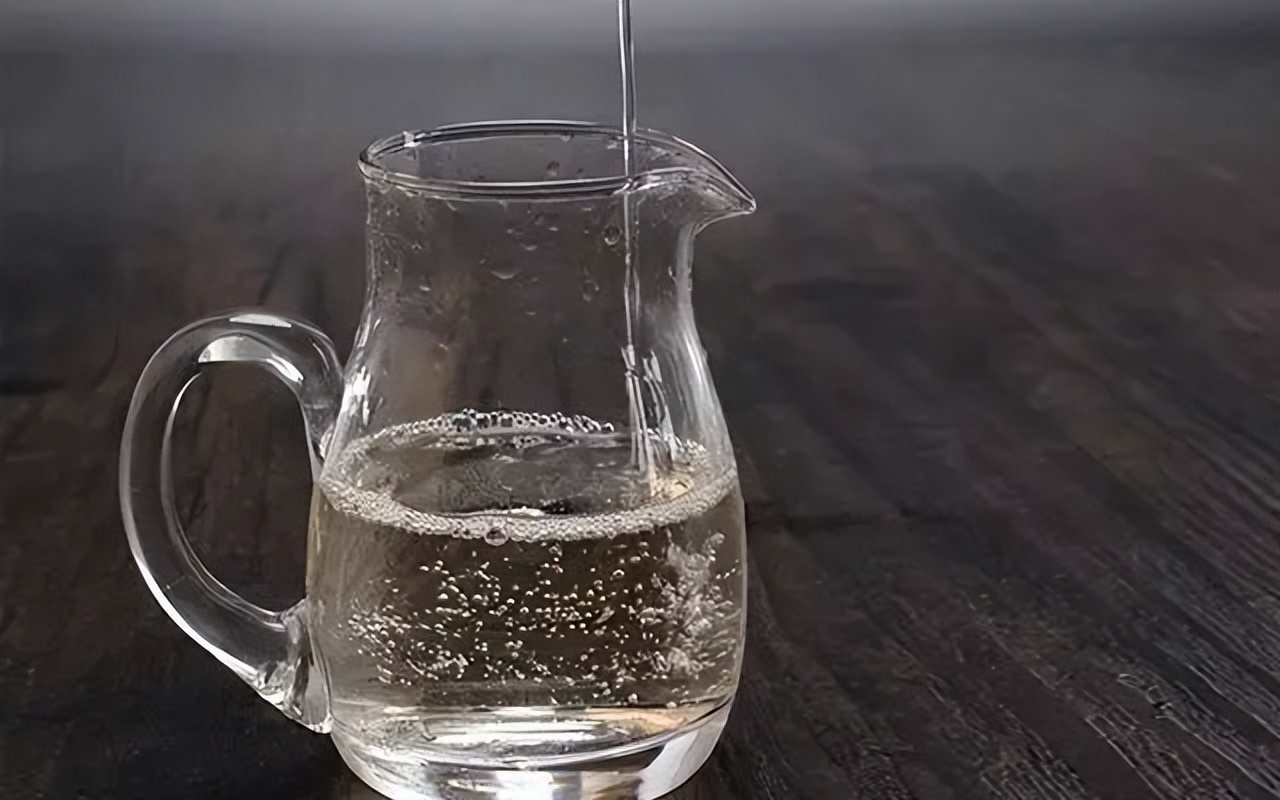 原浆和勾兑哪个好喝,泰山原浆7号是勾兑酒吗