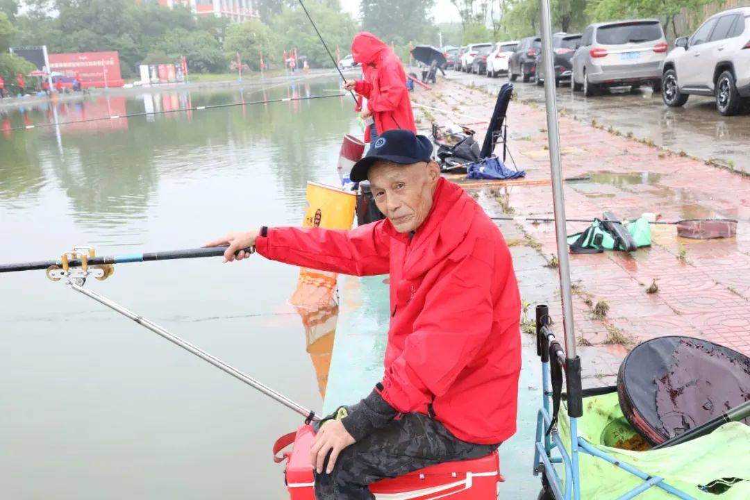 朱巧林夜钓争霸赛视频,第四届和善园杯星钓联赛总决赛