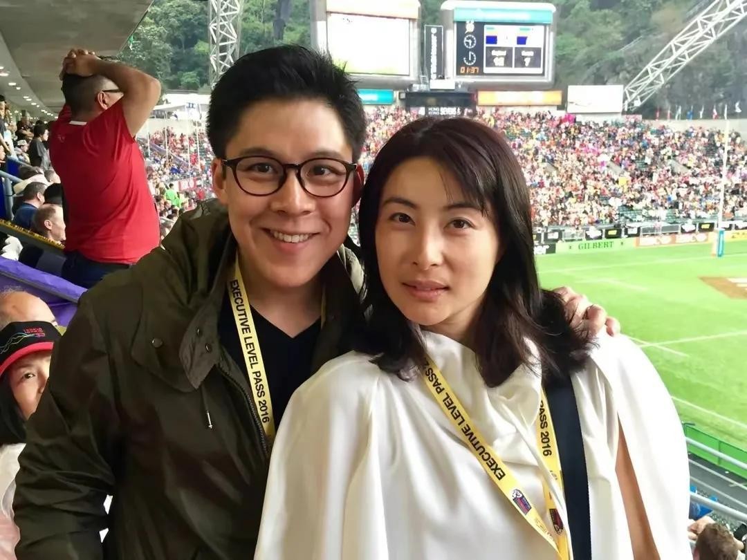 霍启刚郭晶晶在香港的地位,霍启刚郭晶晶香港媒体评价