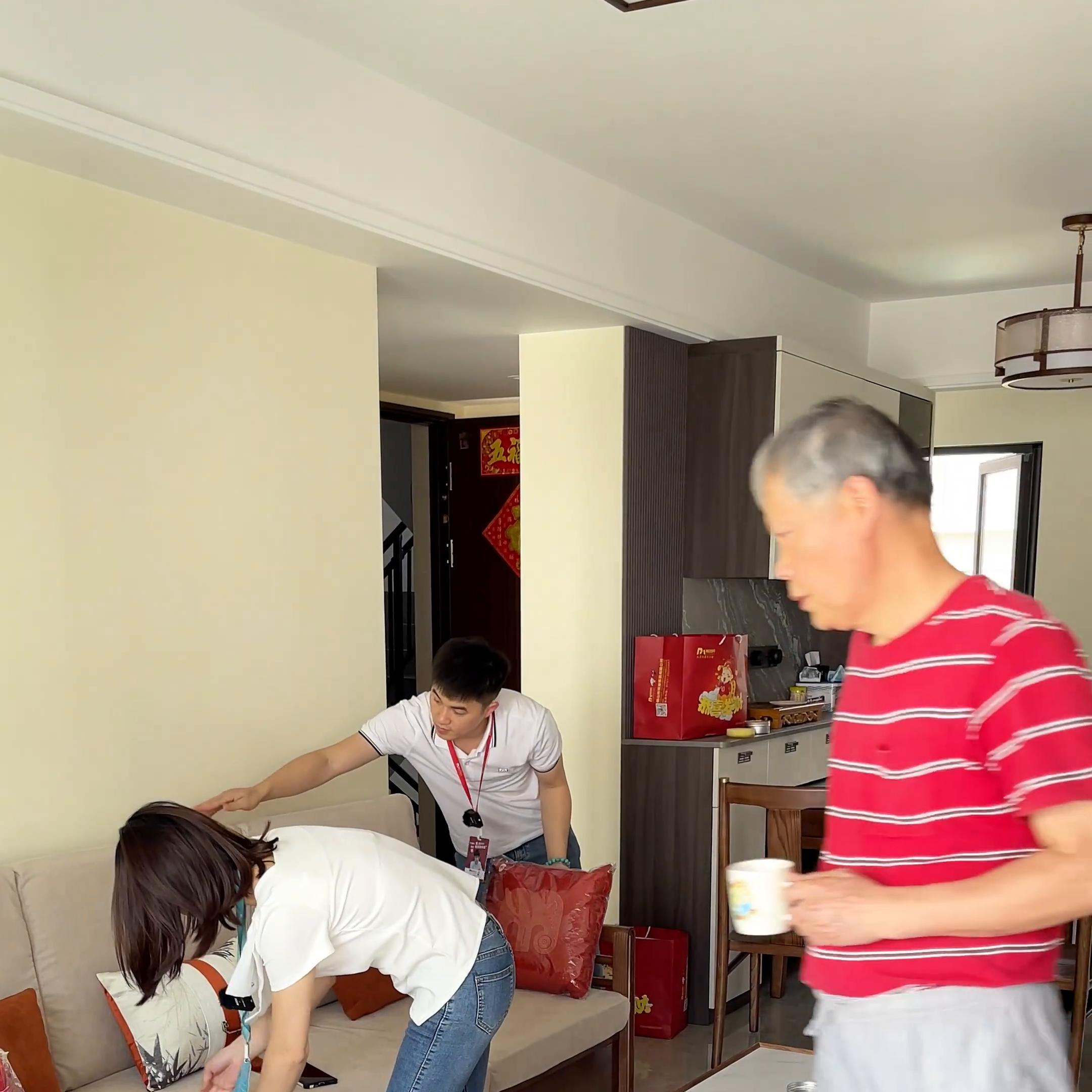 蔡小姐这种终于买对了叔叔：跟之前的比好太多了！#沙发