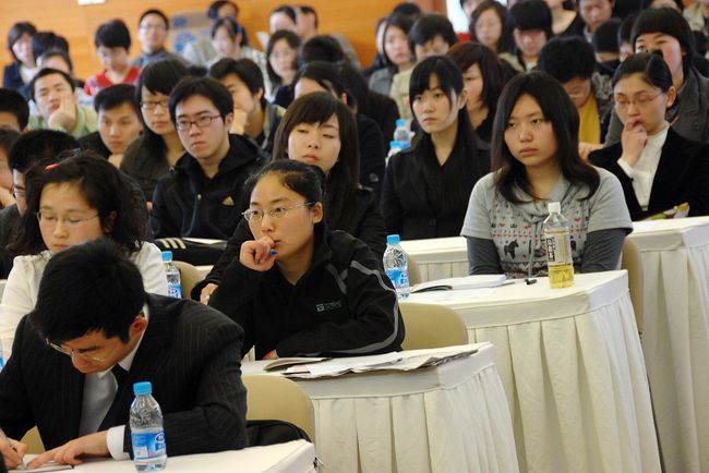 公务员可以做哪些兼职,公务员能兼职工作有哪些