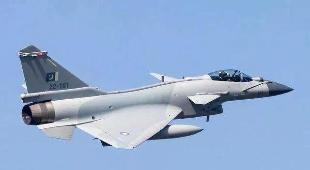 外网评歼10c和阵风阿联酋,歼10ce沙特买了多少架