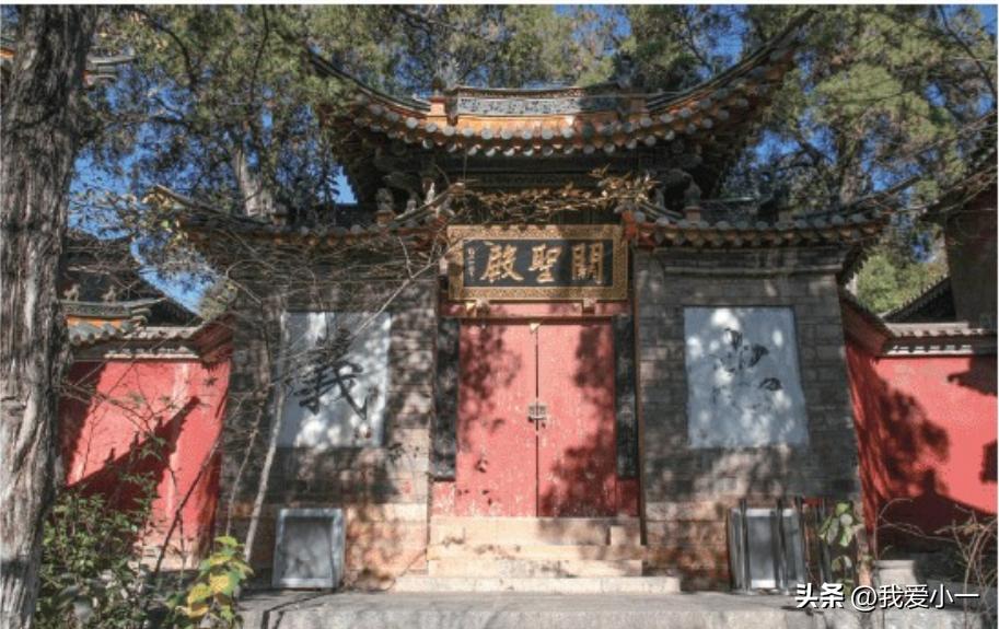 云南古建筑名单大全,云南古滇墓葬群