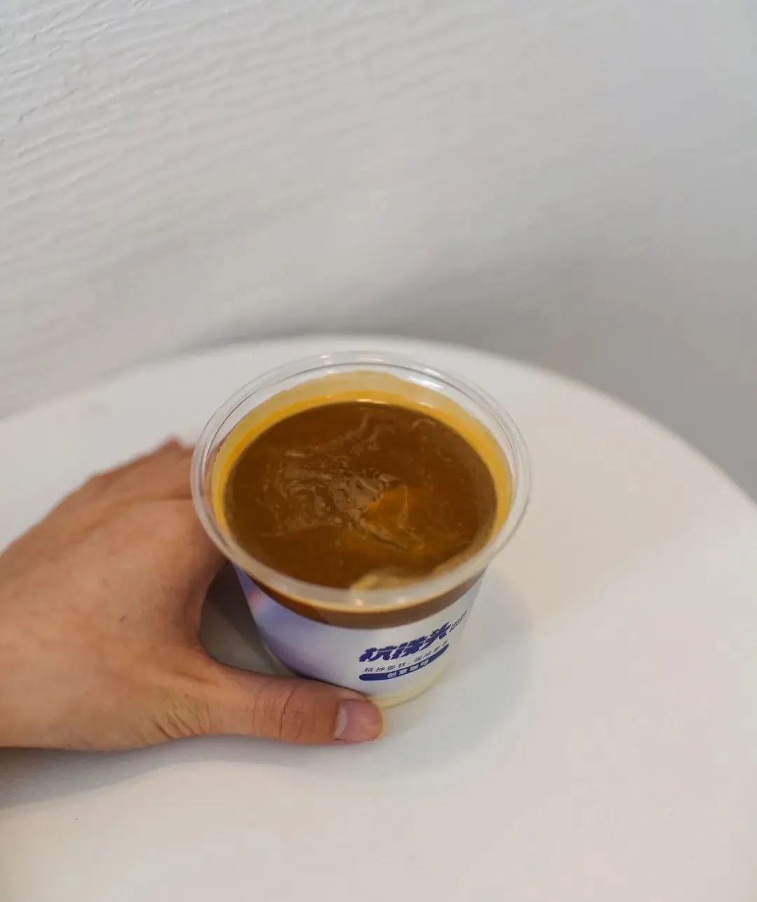 杭州「社区咖啡」大佬，打工人的续命水上新了