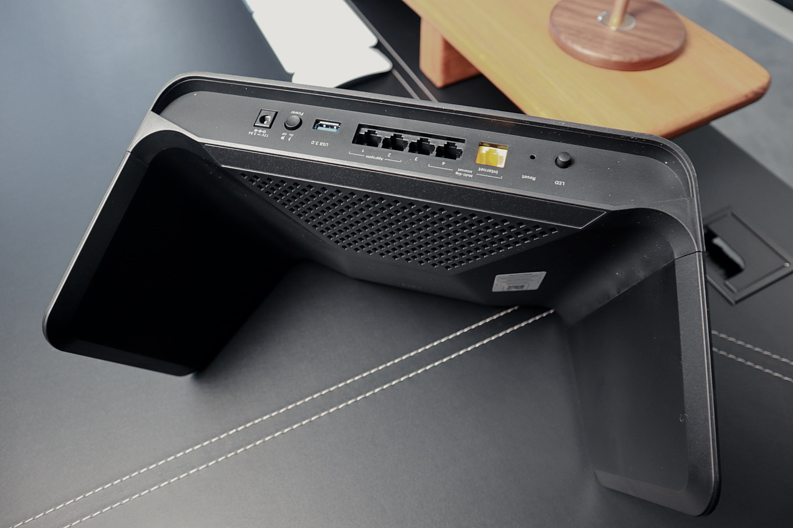 网件rax70路由器测试,网件rax70路由器测评