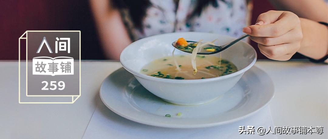 厌食症女孩吃饼干,女孩厌食症只吃零食