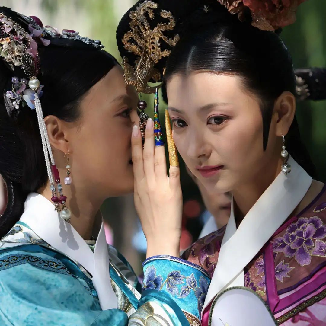 康熙的几位妃子的下场,康熙后宫中有几对姐妹