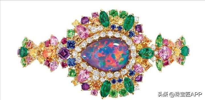 腕表里的珠宝刺客?30款脑洞大开的隐秘式腕表,看完我被种草了