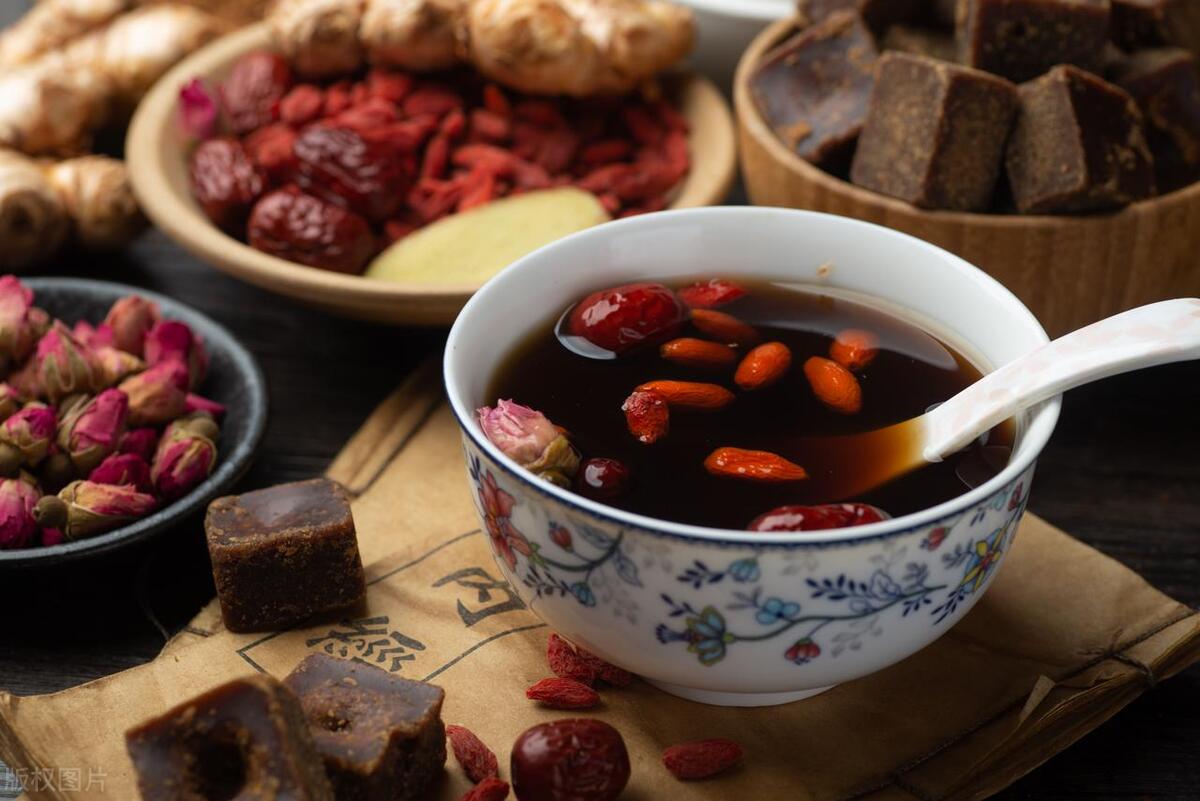 阴挺是怎么引起的,阴挺是什么病用什么药