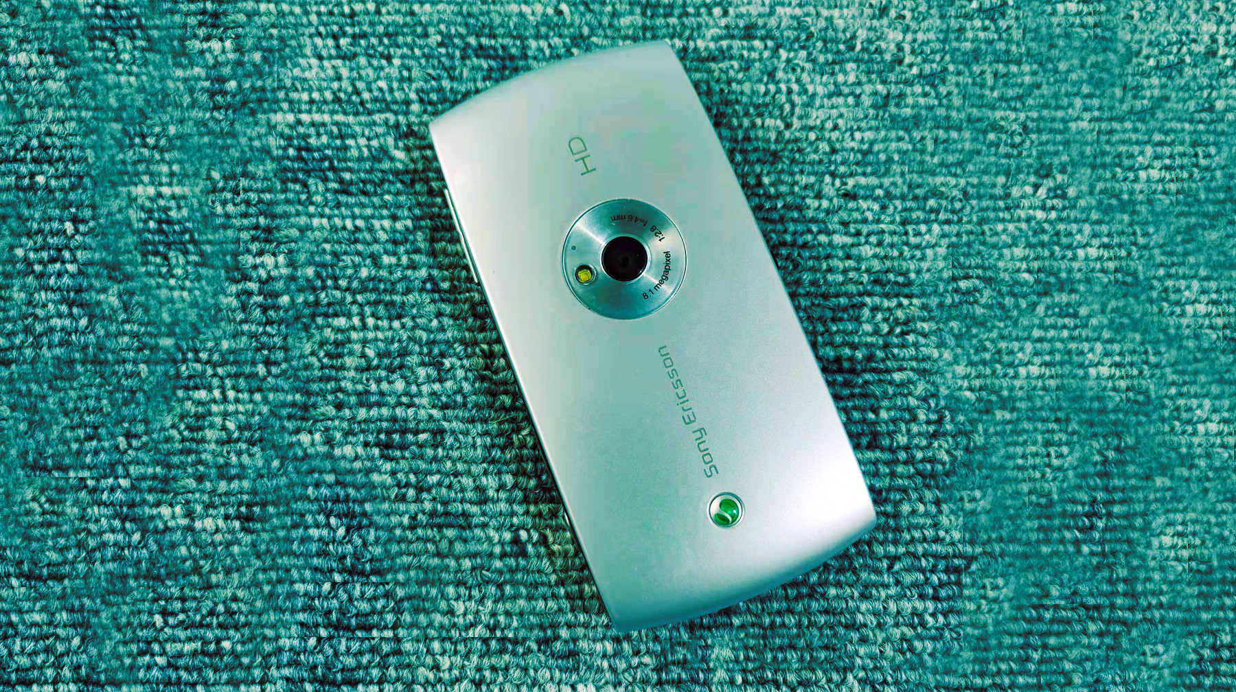 索尼手机lt18i和爱立信u5i,索尼爱立信u5i国行版