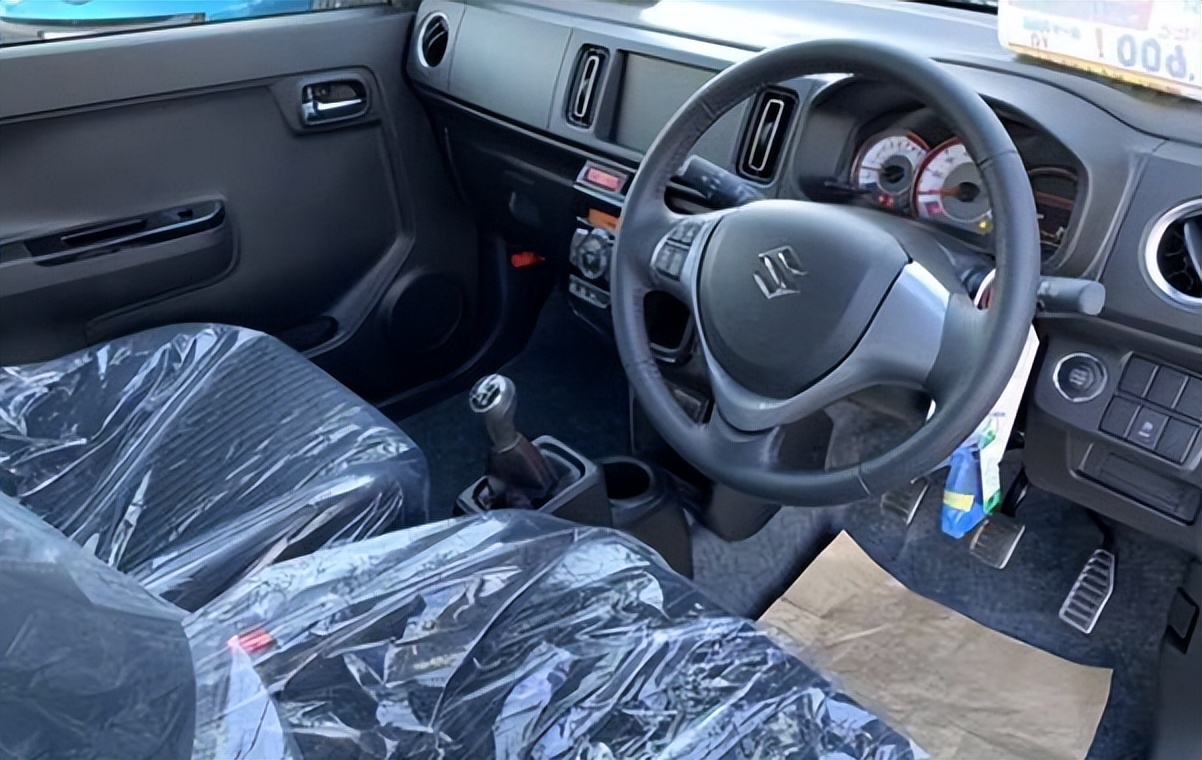 铃木新一代奥拓官图,新一代铃木奥拓1.0l最便宜多少钱