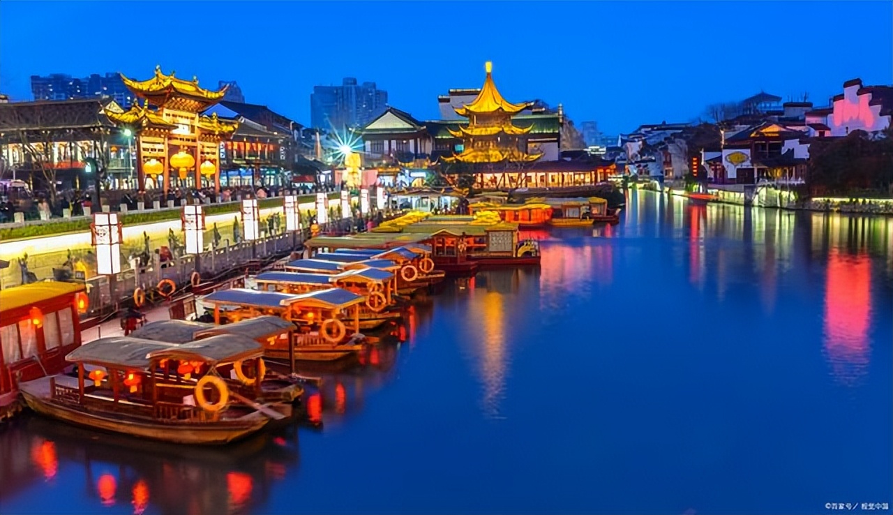 南京有哪些必去的景点和特色美食,南京十大旅游景点必去