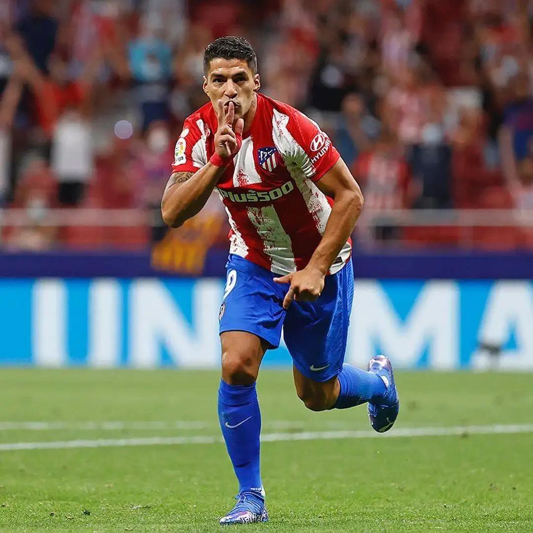 2020足坛退役球星,足坛今夏离队的几位功勋名将